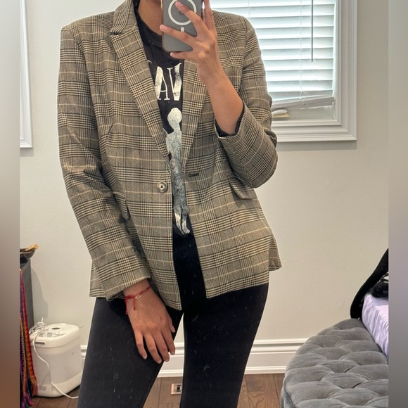 Plaid Patterned Women’s Blazer - Picture 4 of 4